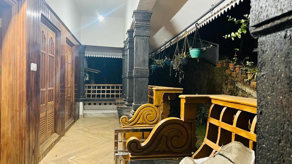 Golden Cypress Resort With Pool -Wayanad Padinjarathara Esterno foto