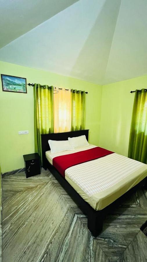 Golden Cypress Resort With Pool -Wayanad Padinjarathara Esterno foto